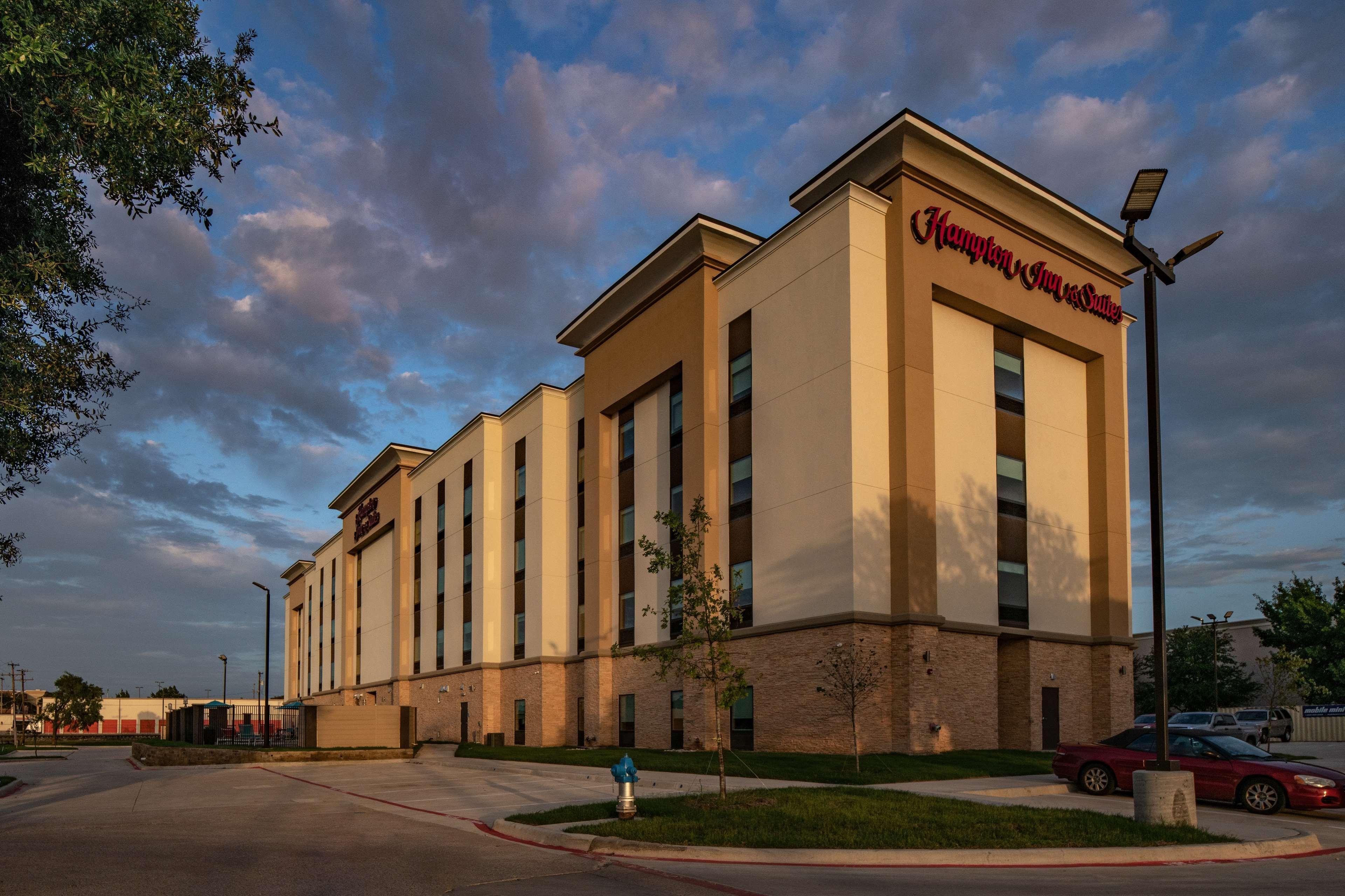 Hampton Inn & Suites Dallas/Plano Central Kültér fotó